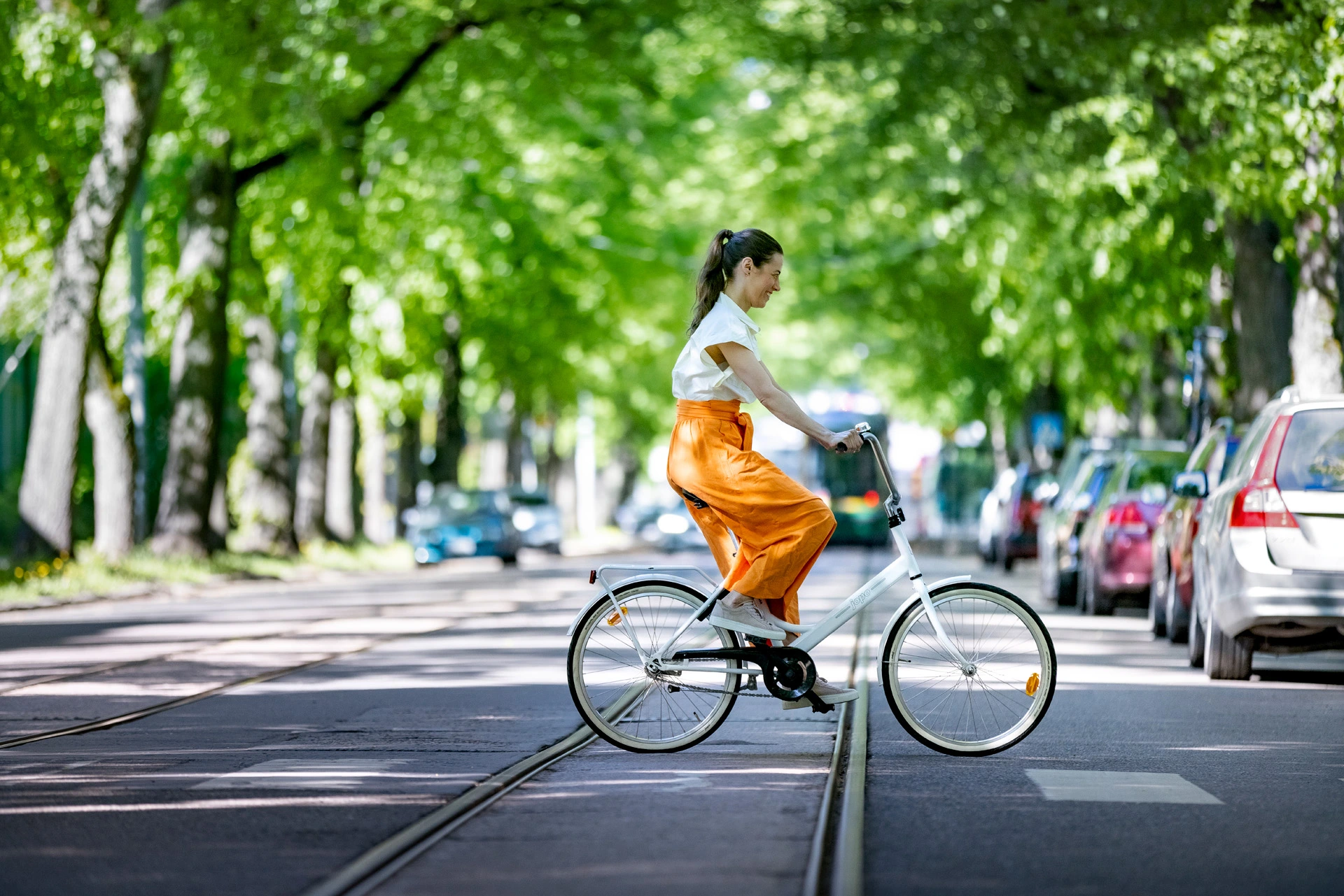 Hälsokontroll BRG - Kvinna på cykel